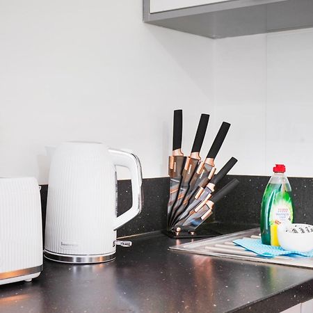 Apt 1, Soho Apartments 1St Floor By Indigo Flats 런던 외부 사진