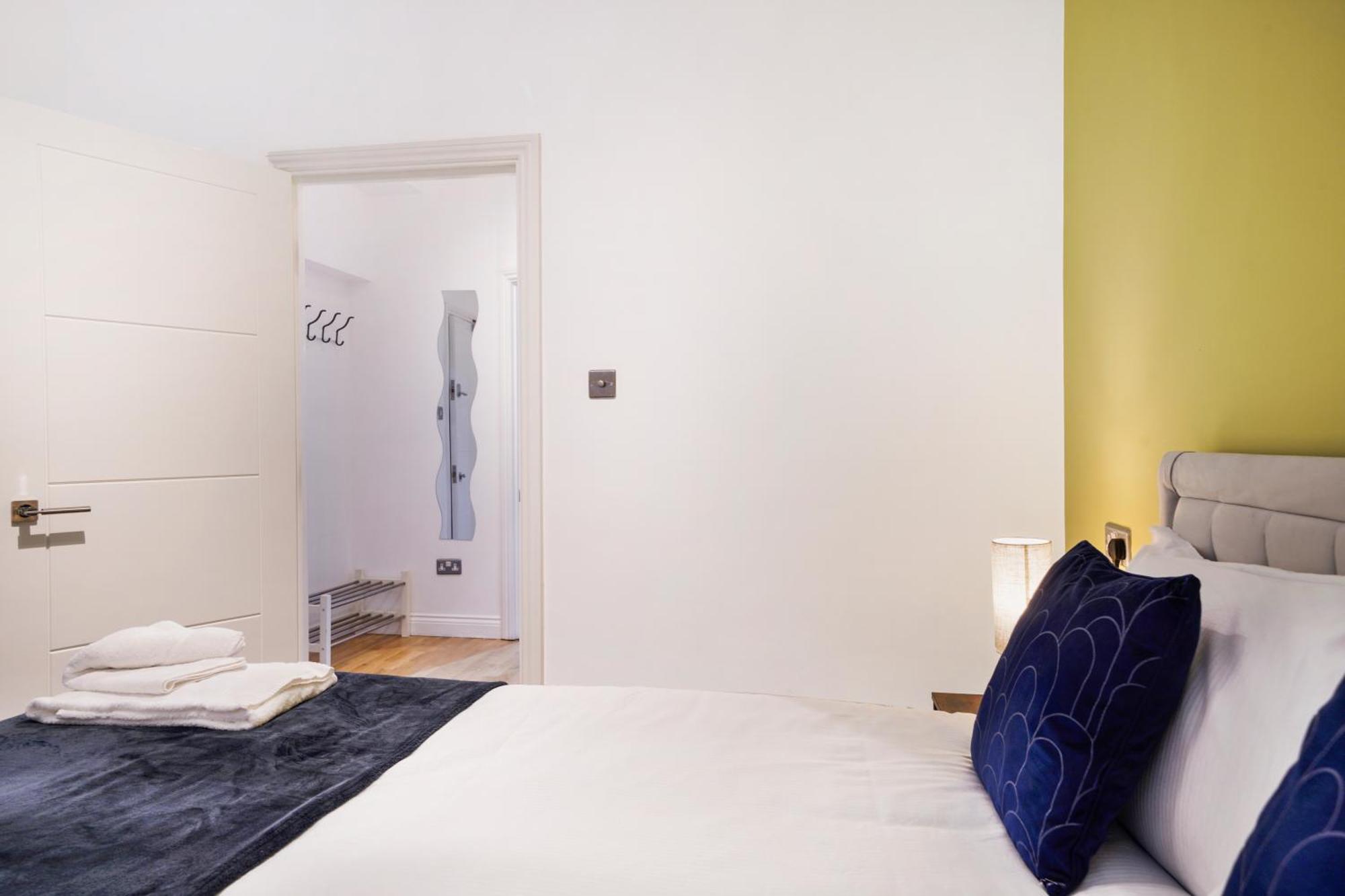 Apt 1, Soho Apartments 1St Floor By Indigo Flats 런던 외부 사진